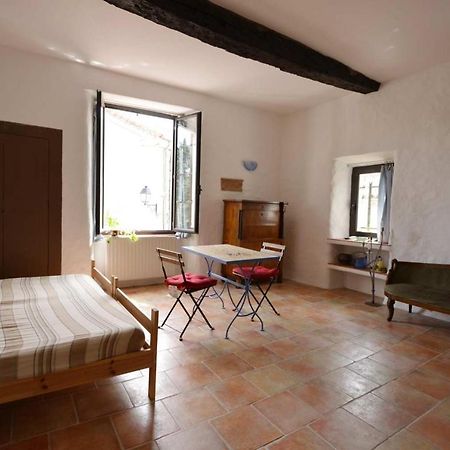 Apartmán Studio De La Cheminee Et Studio De La Place Sigonce Exteriér fotografie