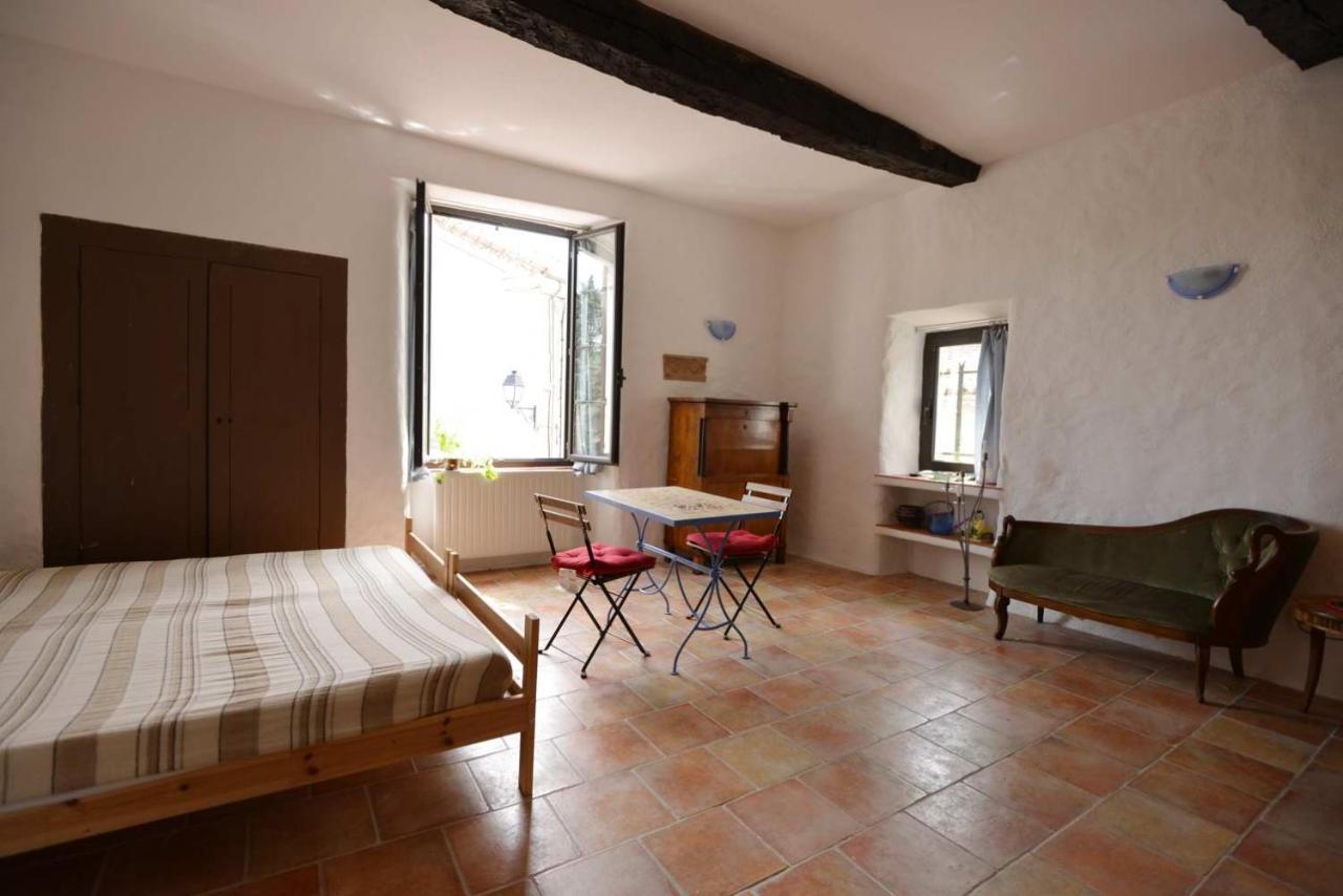 Apartmán Studio De La Cheminee Et Studio De La Place Sigonce Exteriér fotografie