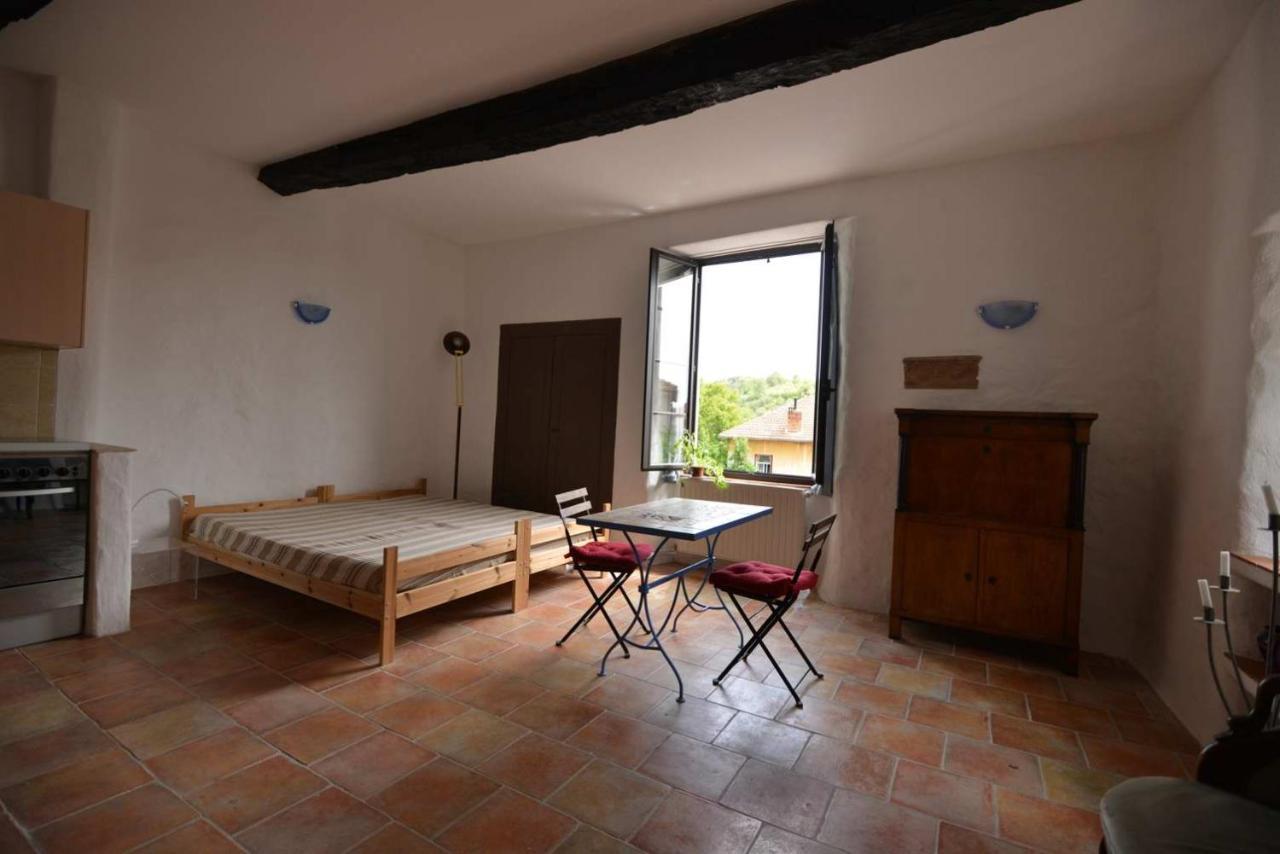 Apartmán Studio De La Cheminee Et Studio De La Place Sigonce Exteriér fotografie