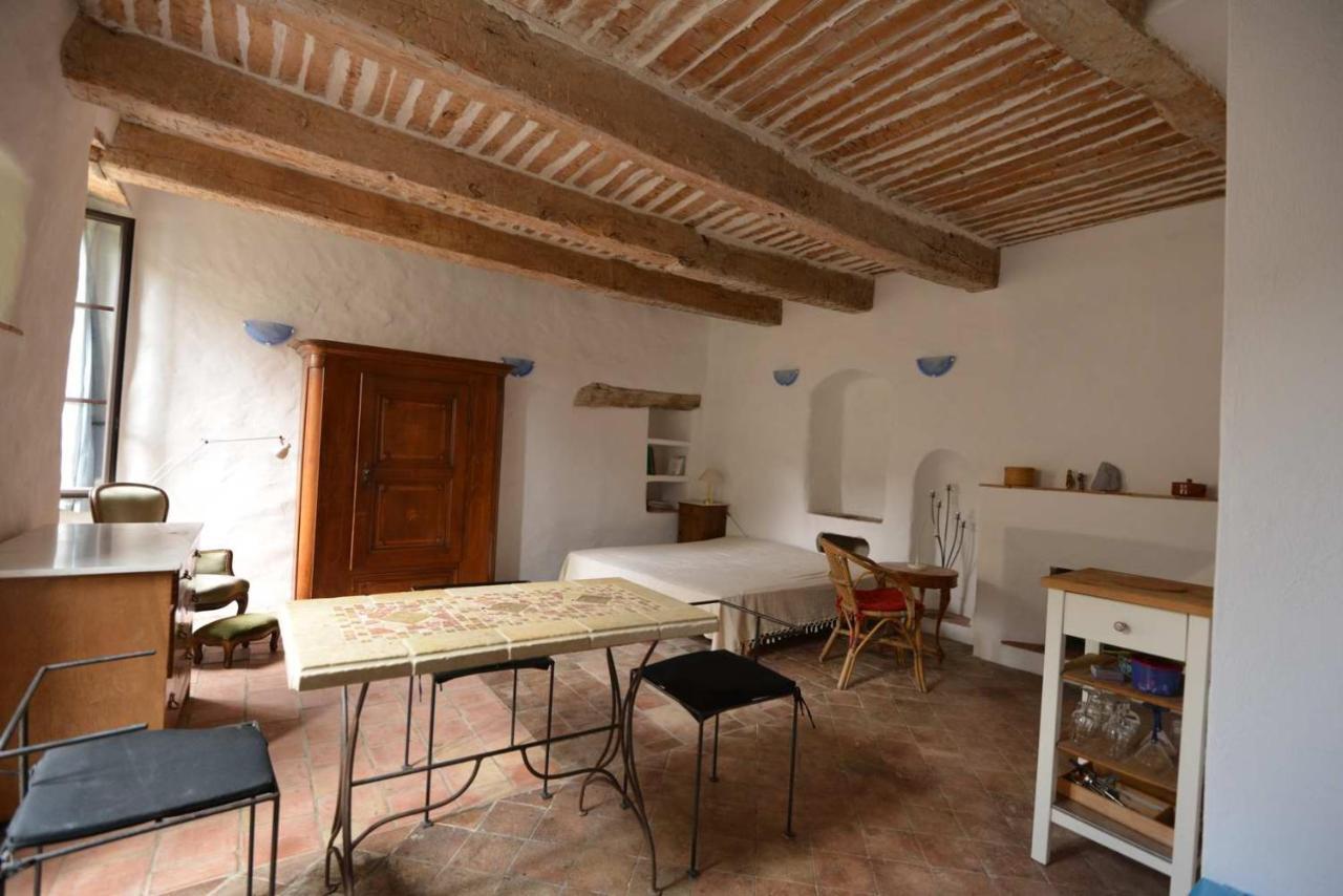 Apartmán Studio De La Cheminee Et Studio De La Place Sigonce Exteriér fotografie