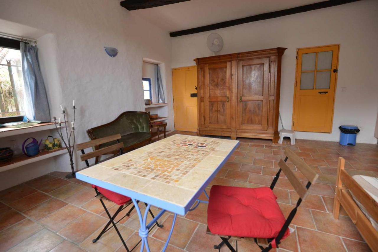 Apartmán Studio De La Cheminee Et Studio De La Place Sigonce Exteriér fotografie